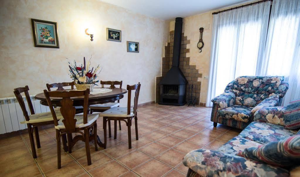Apartamentos Casa Lola rodeados de montañas y rios Beceite Exterior foto