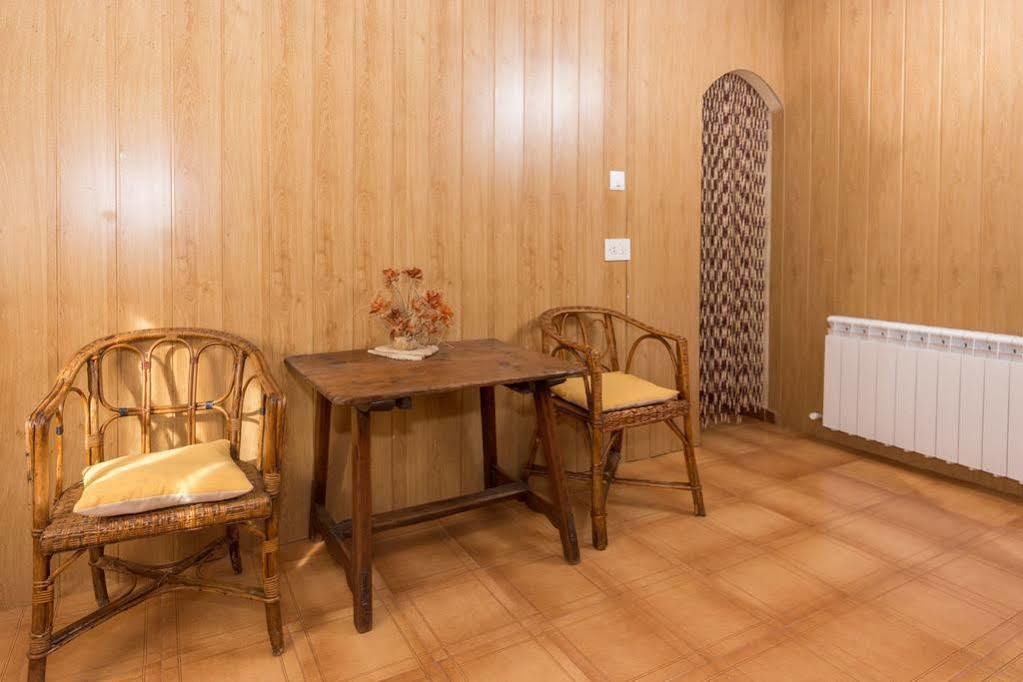 Apartamentos Casa Lola rodeados de montañas y rios Beceite Exterior foto